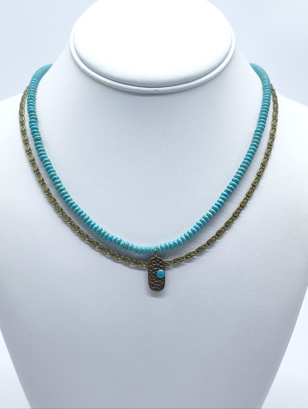 Turquoise Beaded Pendant Necklace and Chain Set